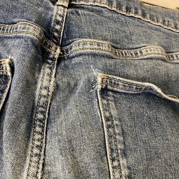 GAP CIGARETTE CUT WOMENS JEANS SIZE 18/34R - Picture 4 of 4